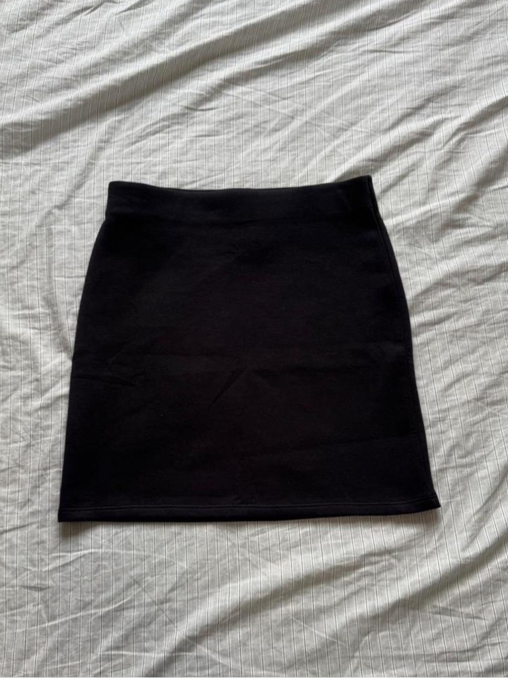 H&M Black Skirt